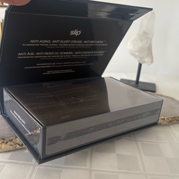 New Slip Queen-sized Silk Pillowcase in Charcoal - Picture 7 of 8